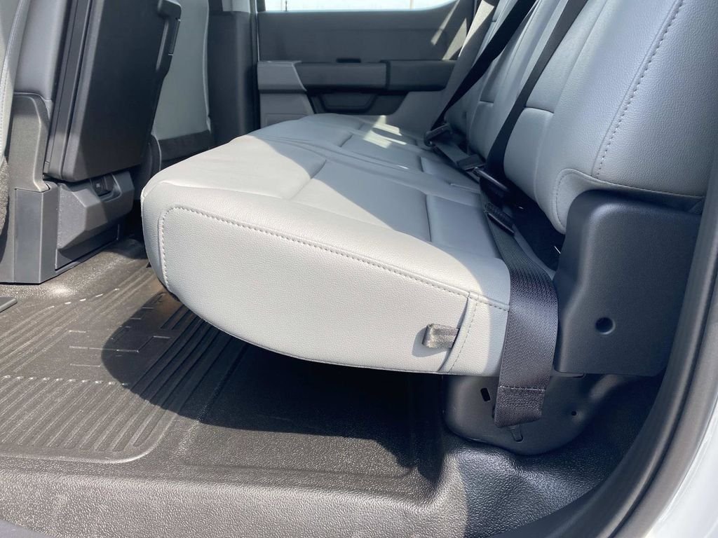 New 2026 White Ford XL image 9