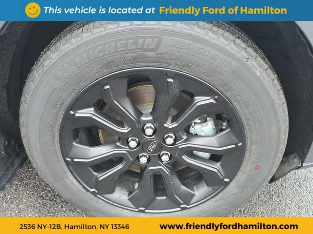 Used 2024 Gray Ford Lariat image 7