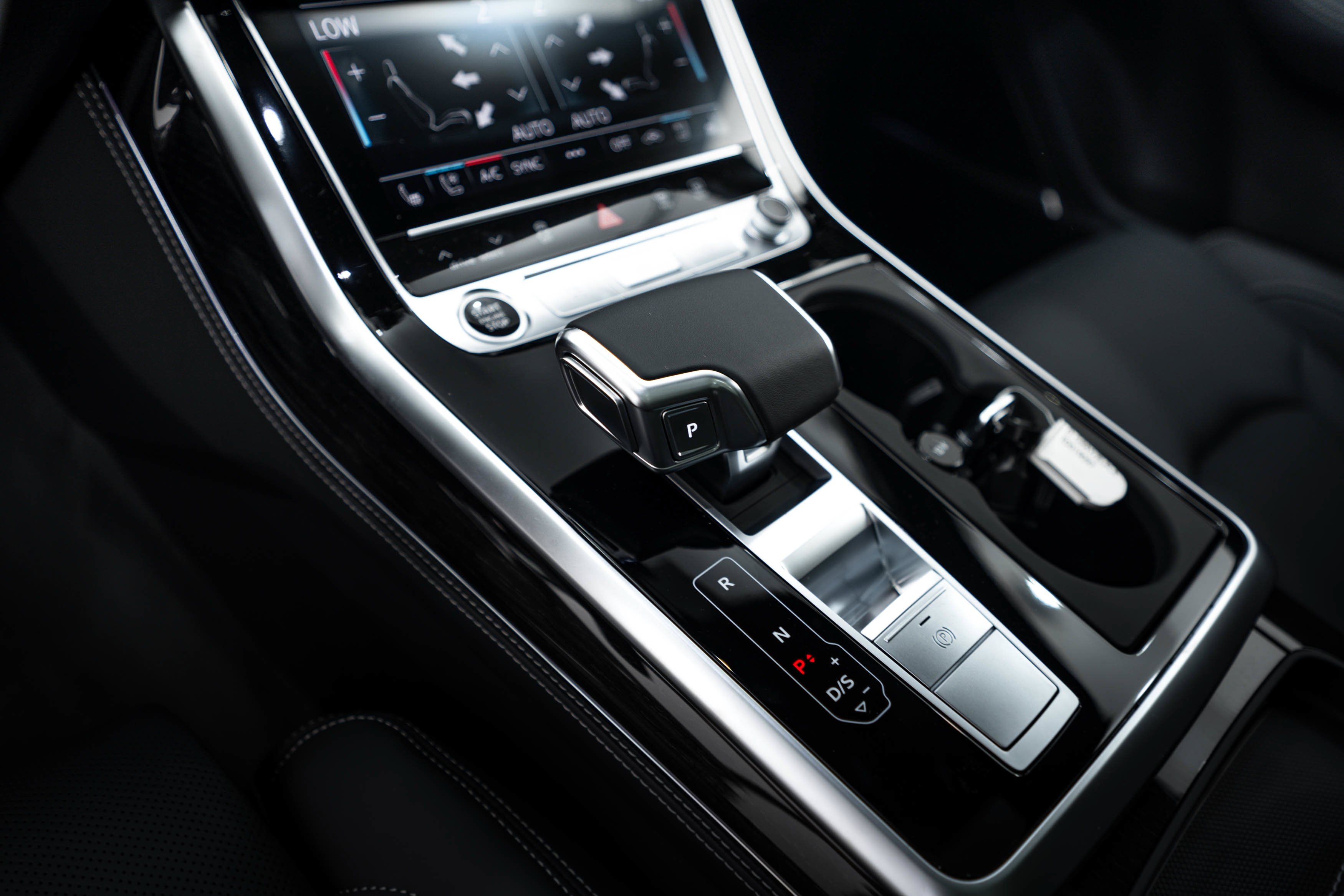 New 2026 Daytona Gray Audi S line Prestige image 12