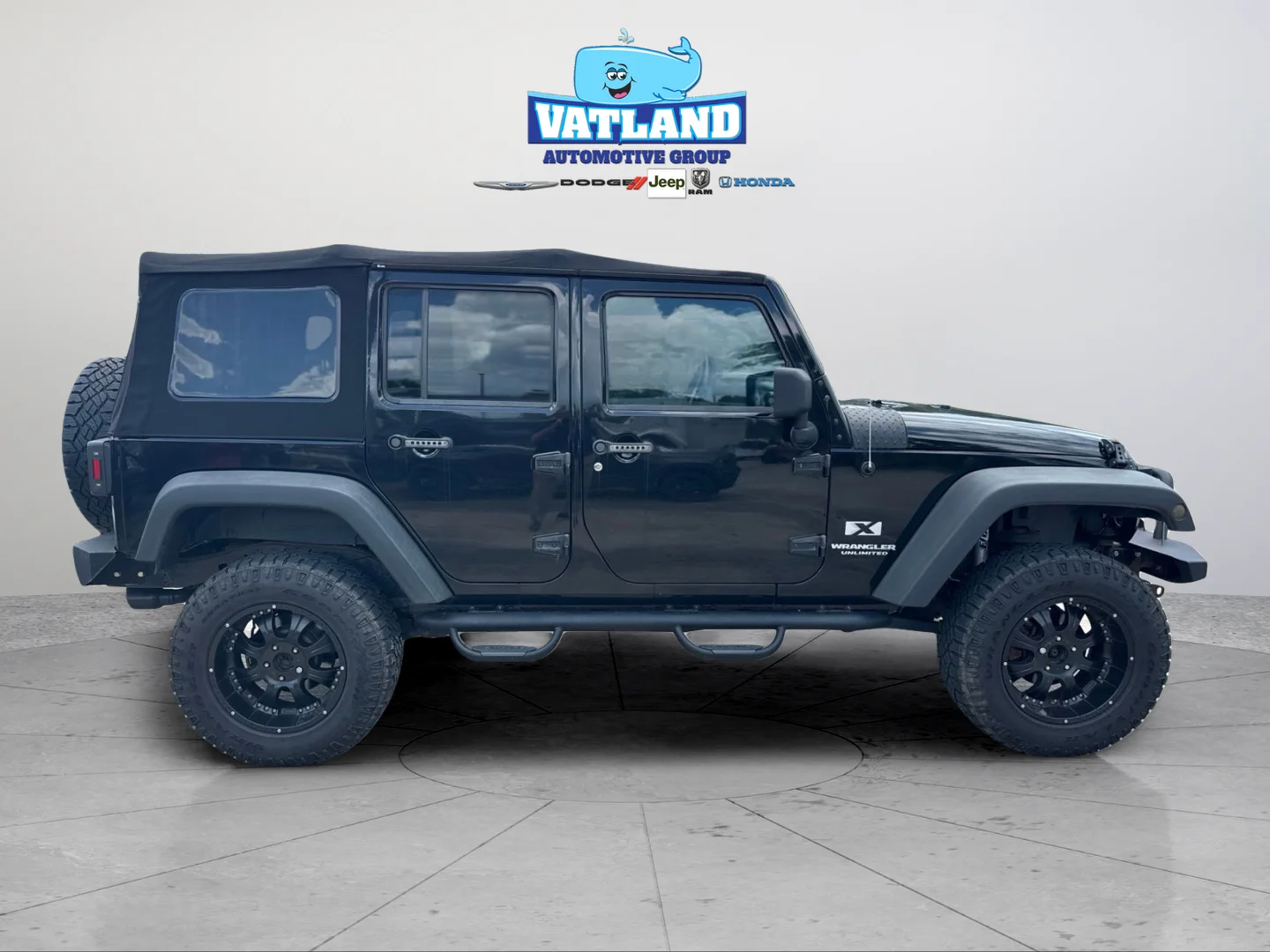 Used 2008 Black Jeep Unlimited X image 6