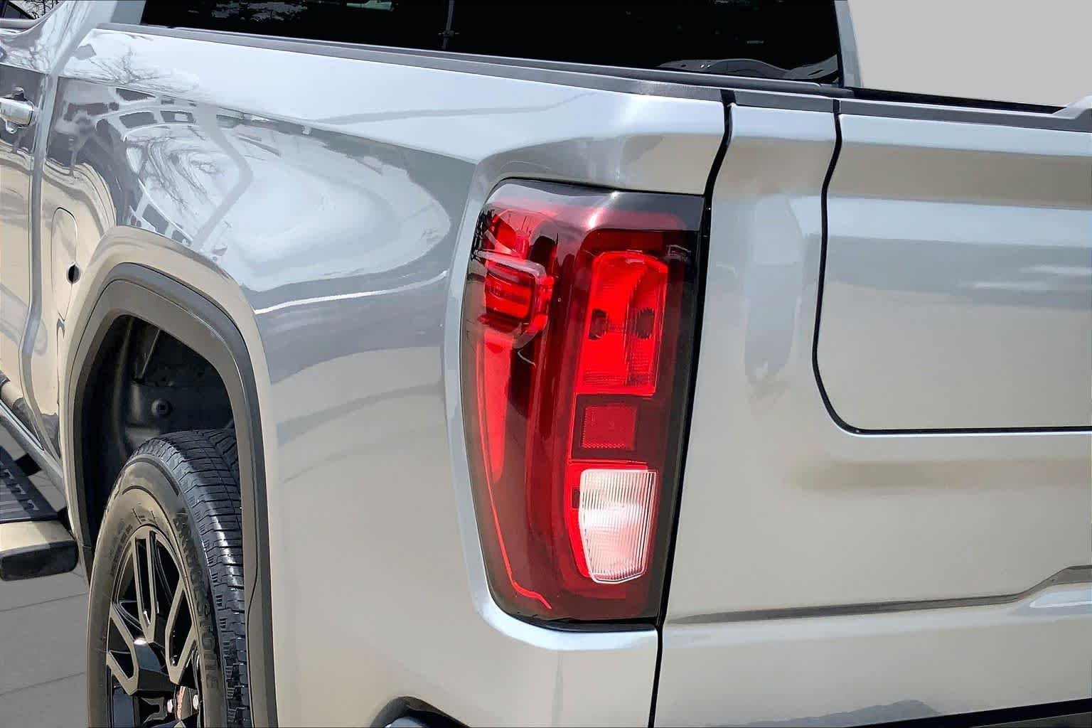 Used 2023 Sterling Metallic GMC Elevation image 28