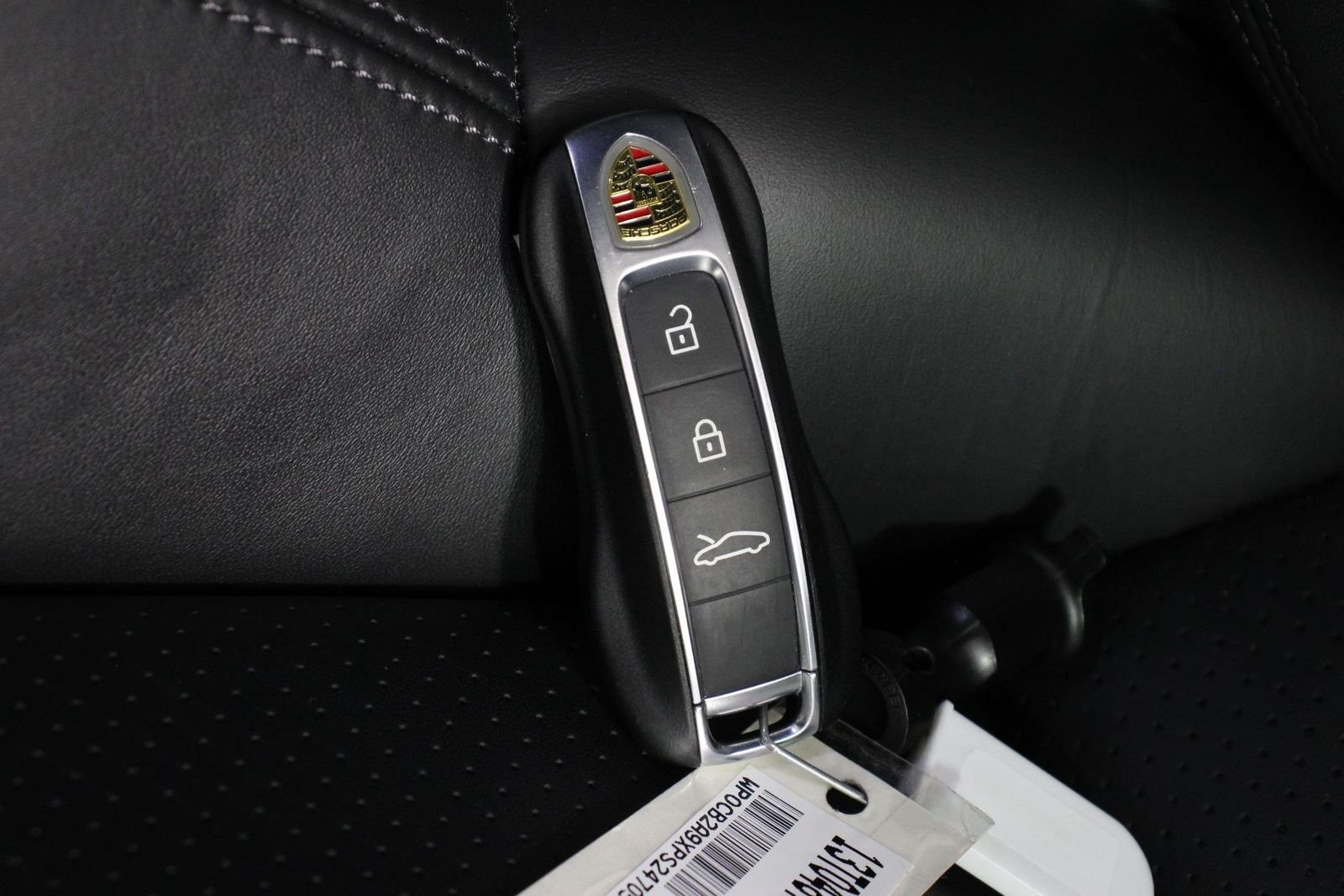 Certified Used 2023 Ice Grey Metallic Porsche Carrera 4S image 33