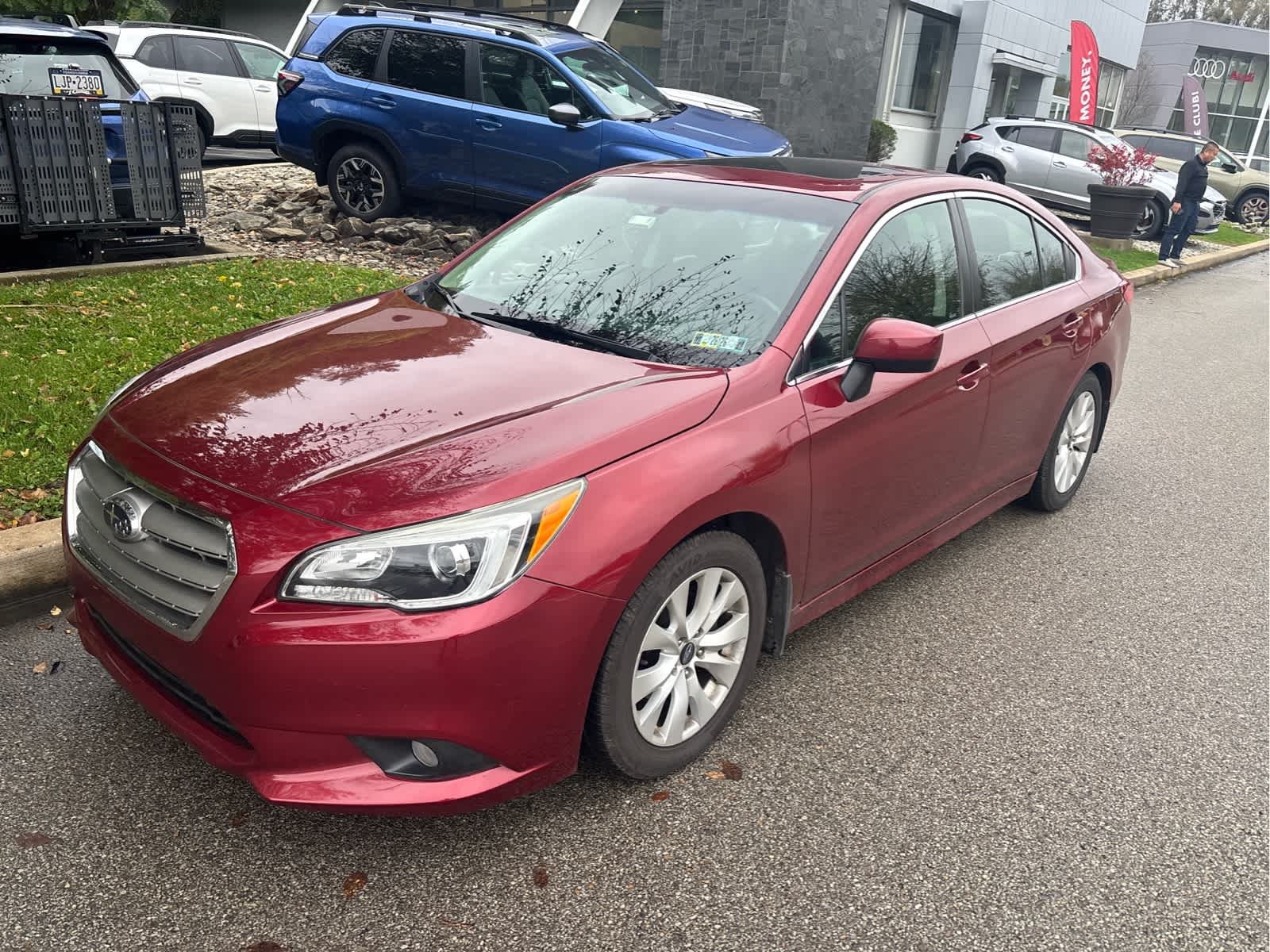 Used 2015 Venetian Red Pearl Subaru 2.5i Premium image 3