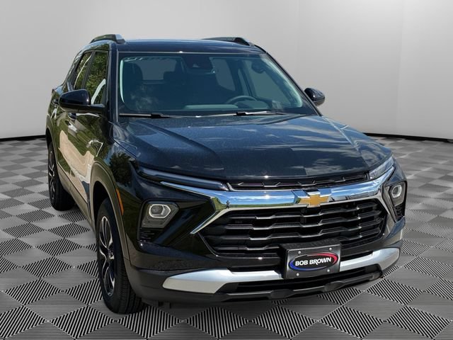 New 2026 Mosaic Black Metallic Chevrolet LT image 7