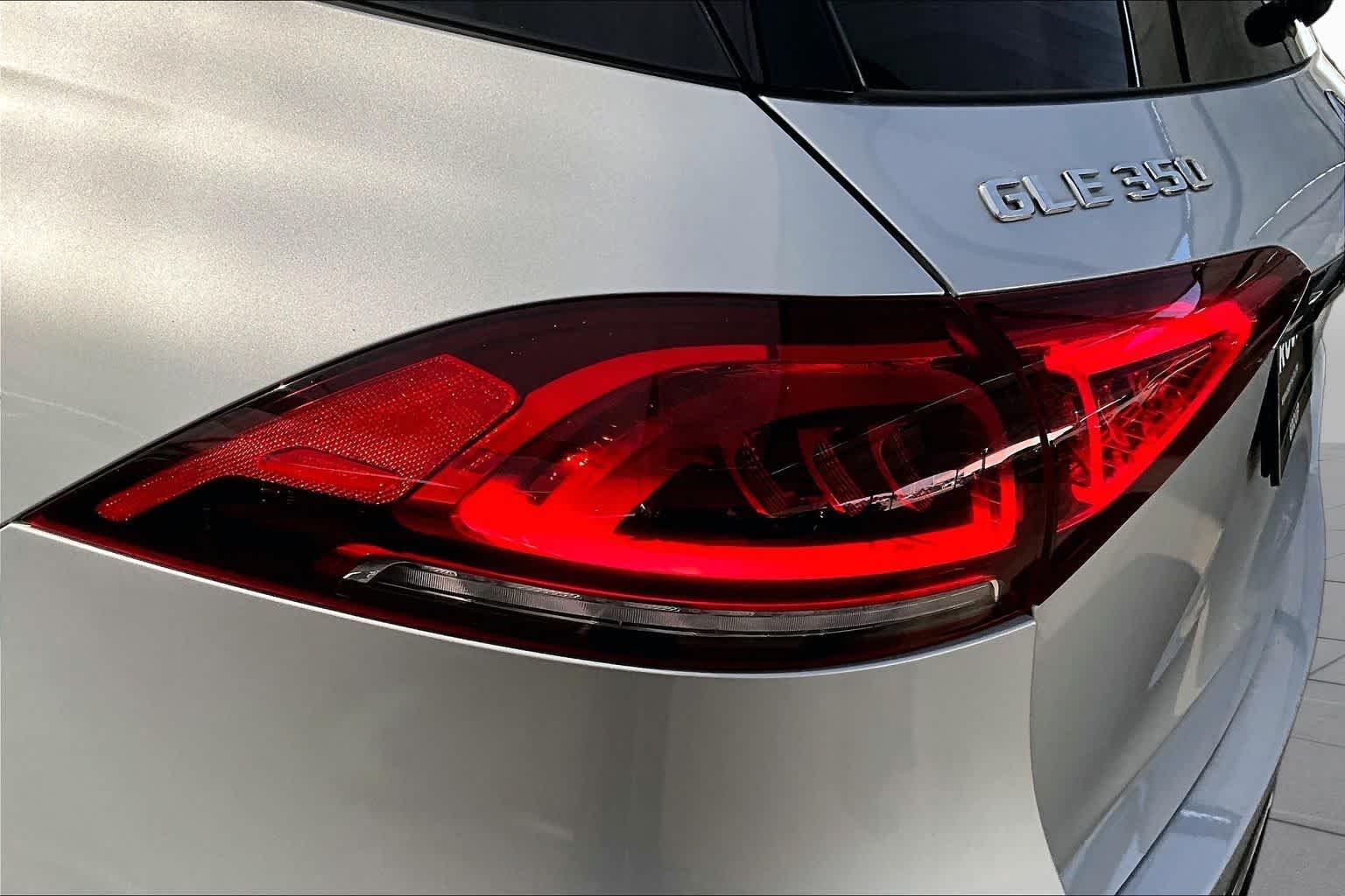 Used 2020 Iridium Silver Metallic Mercedes-Benz GLE 350 image 29