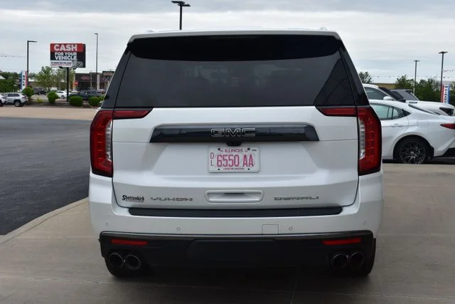 Used 2023 White GMC Denali Ultimate image 6