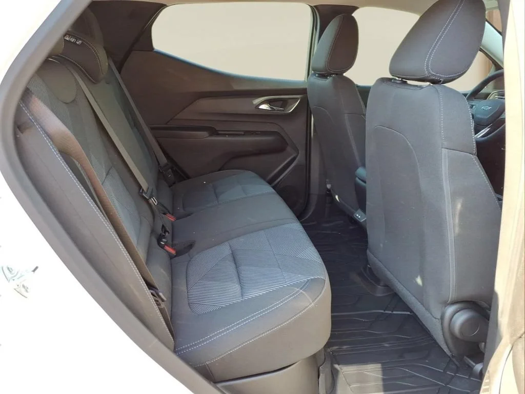 2027 Chevrolet Bolt LT - Photo 36