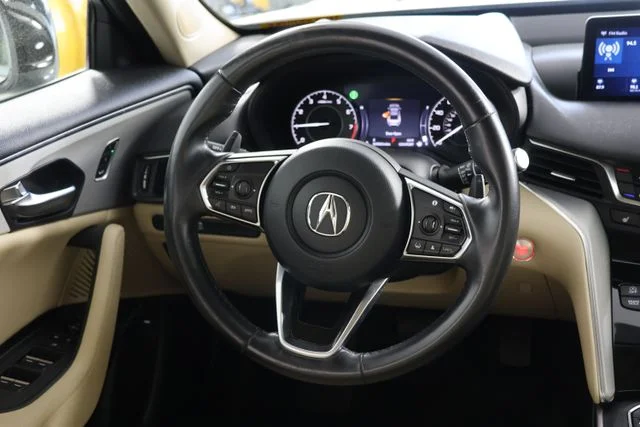 Used 2021 White Acura  image 10