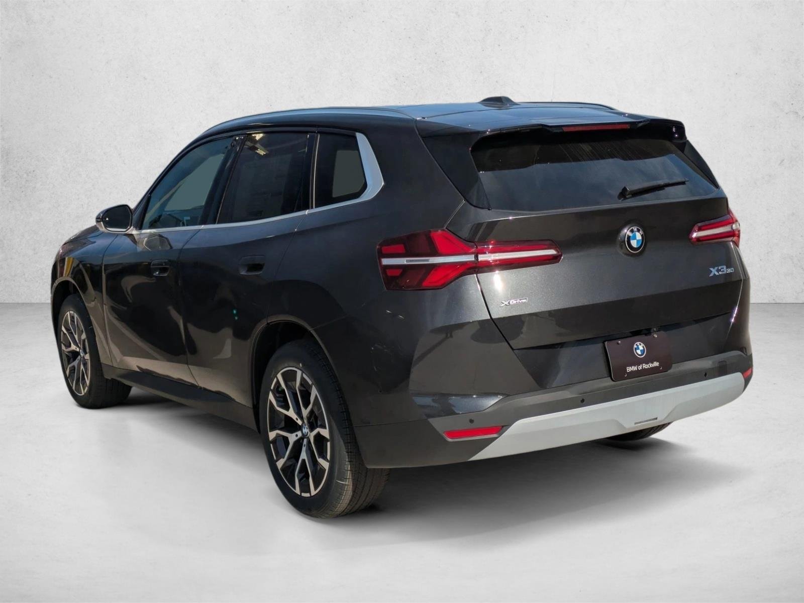 Used 2026 Dark Graphite Metallic BMW 30 xDrive image 9