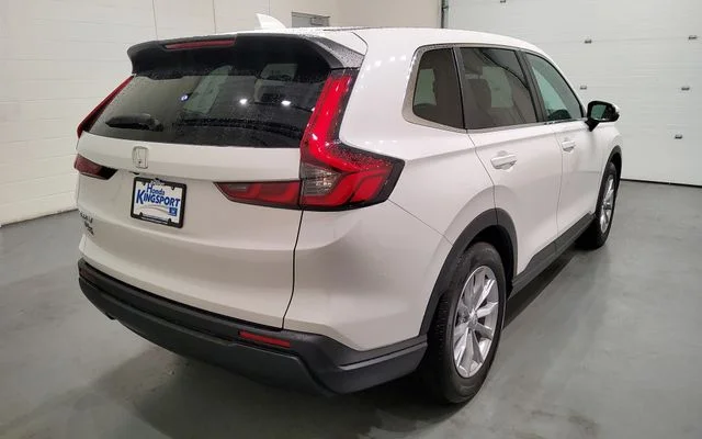 Used 2024  Honda EX image 3