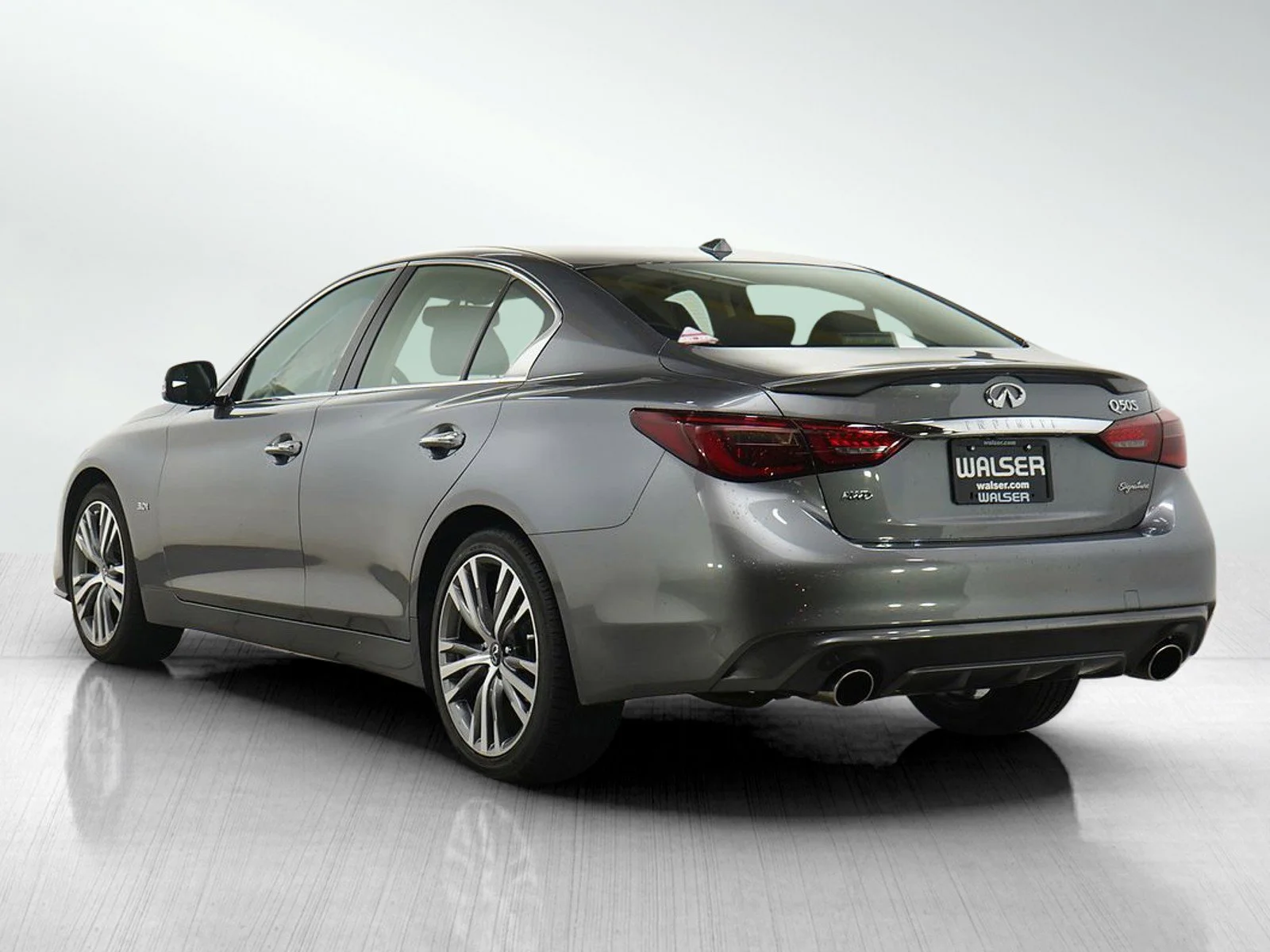 Used 2020 Graphite Shadow INFINITI Sport image 3