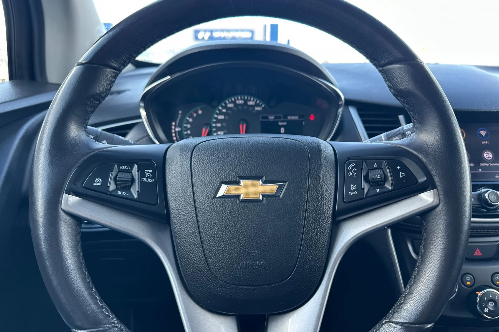 Used 2022 Summit White Chevrolet LT image 23