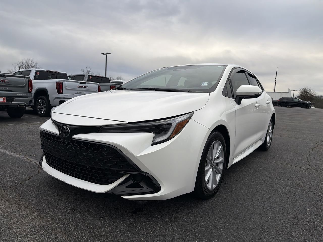 2024 Toyota Corolla Hatchback SE