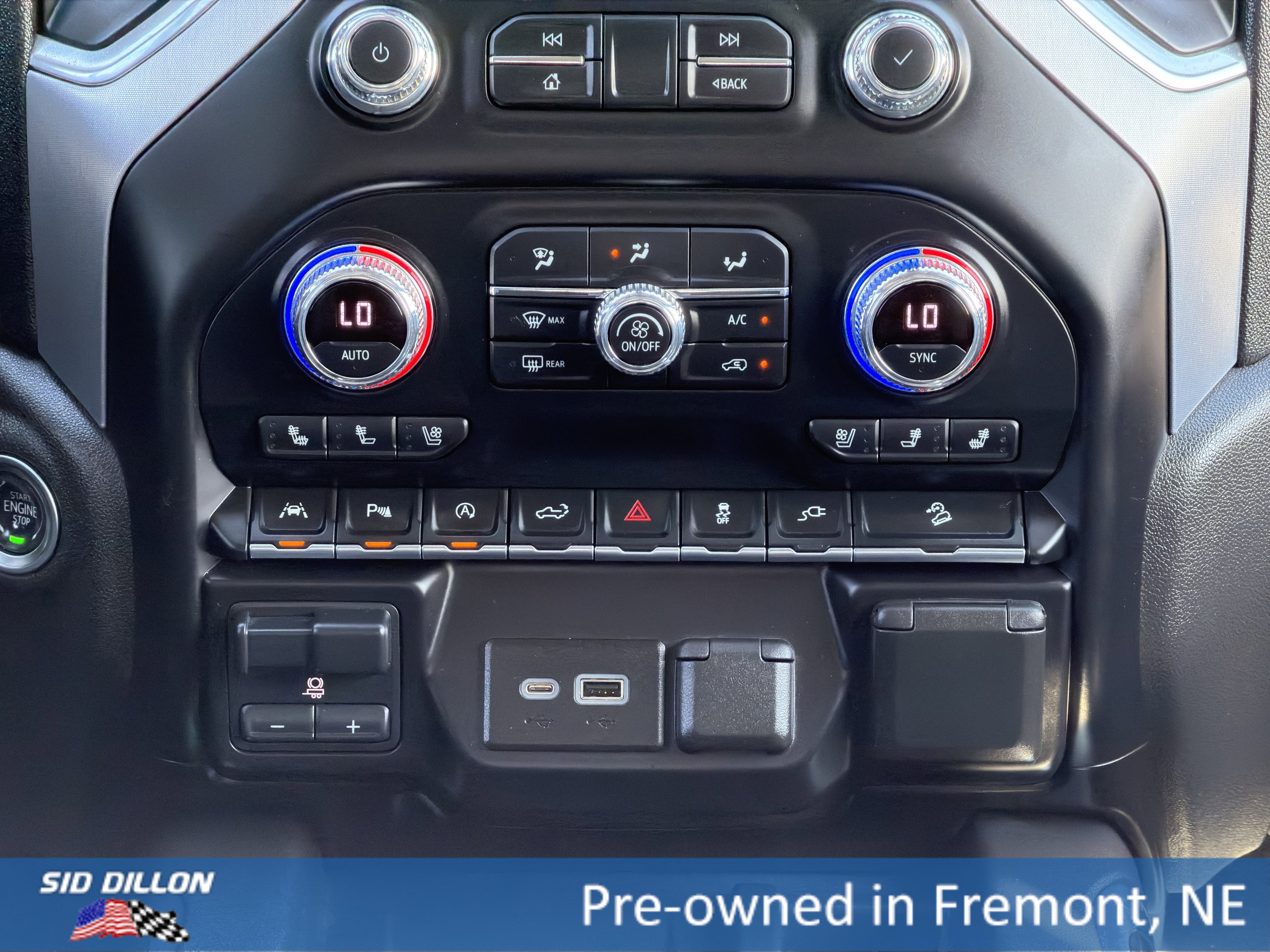Used 2021 QUICKSILVER METALLIC GMC SLT image 12