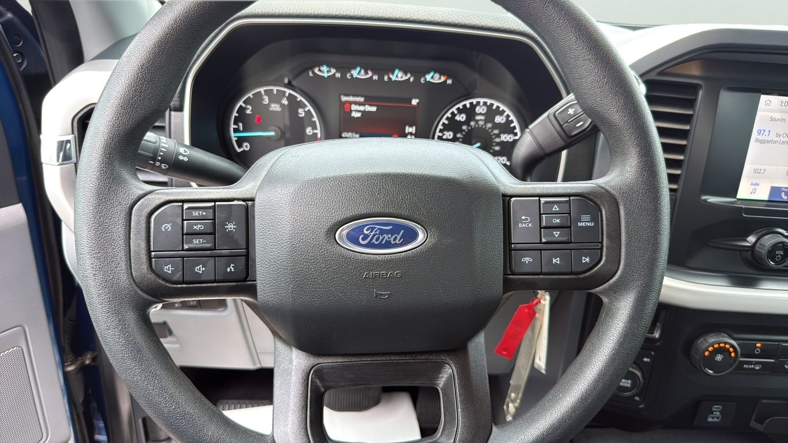 Used 2023 Blue Ford XLT image 14