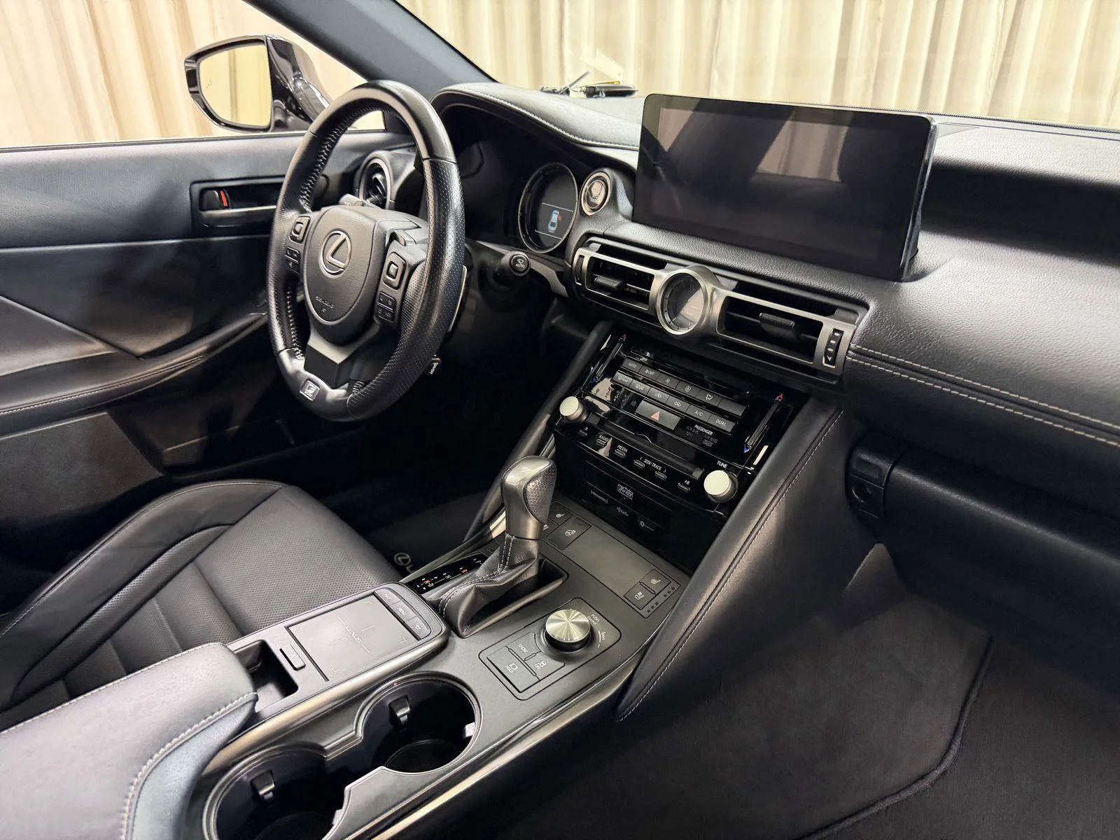 Used 2022 Silver Lexus 350 F SPORT image 44