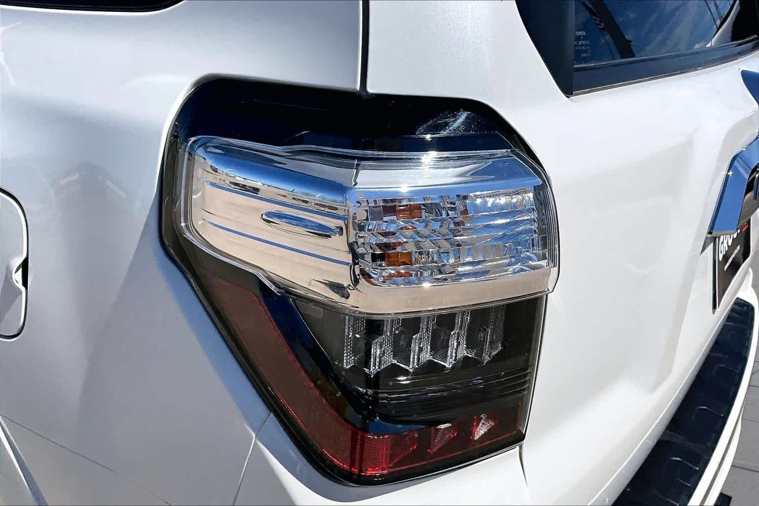 Used 2023 Blizzard Pearl Toyota Limited image 48