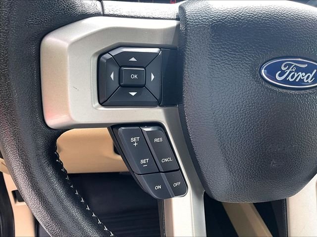 Used 2020 Blue Ford Lariat image 23
