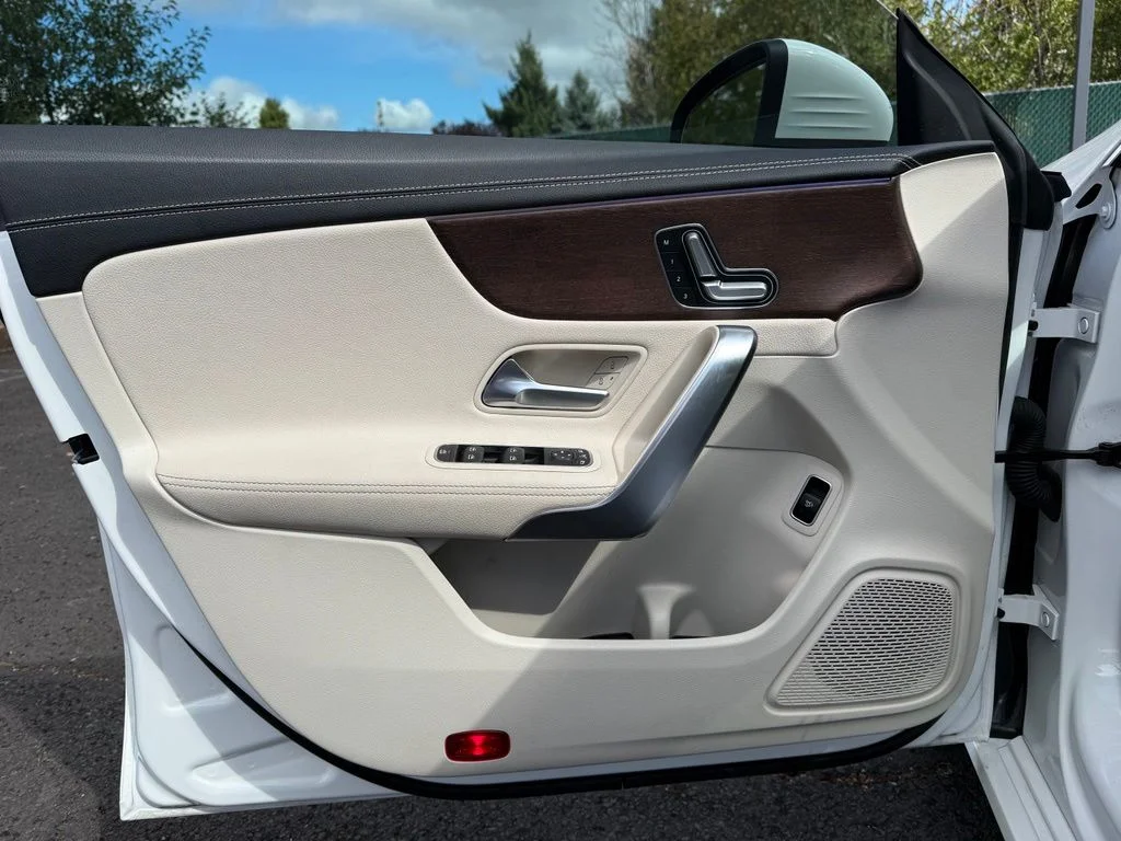 Used 2023 Polar White Mercedes-Benz CLA 250 image 18