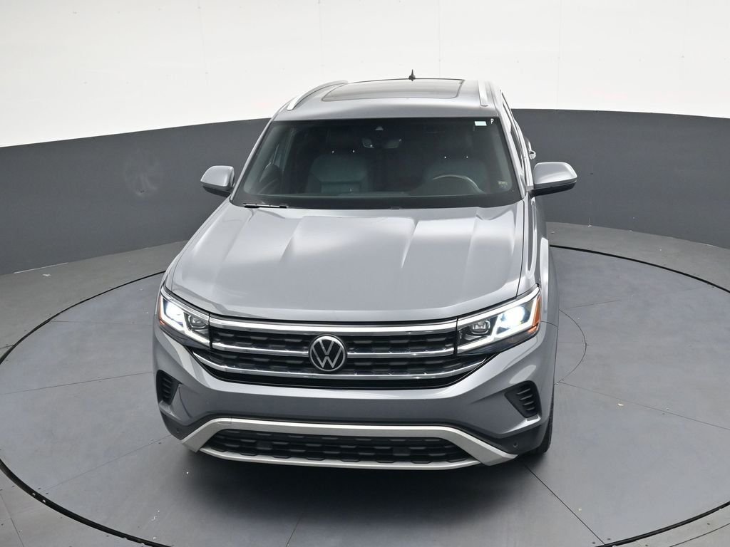 Used 2021  Volkswagen 2.0T SEL image 40
