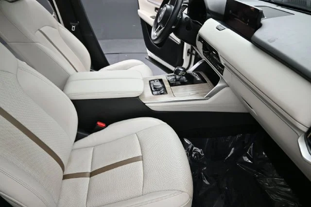 Used 2024 White Mazda 3.3 Turbo S Premium image 21