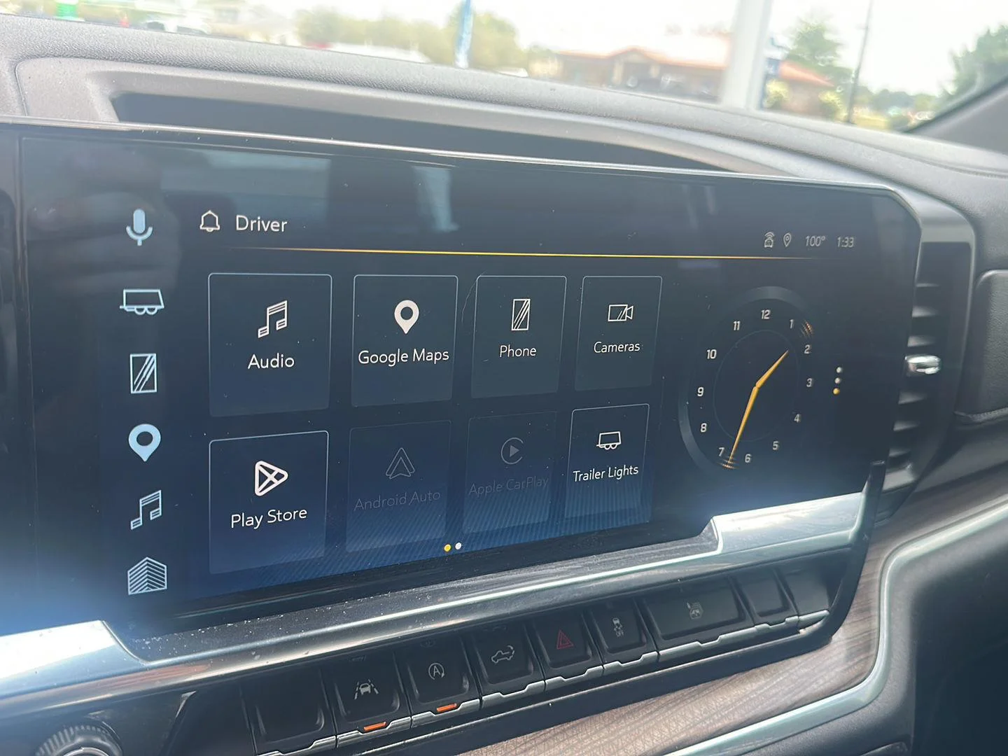 Used 2025 Summit White Chevrolet LT image 15
