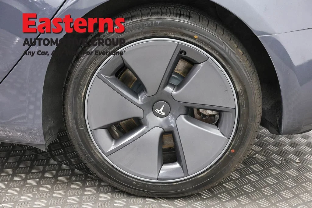 Used 2023 Gray Tesla Base image 27
