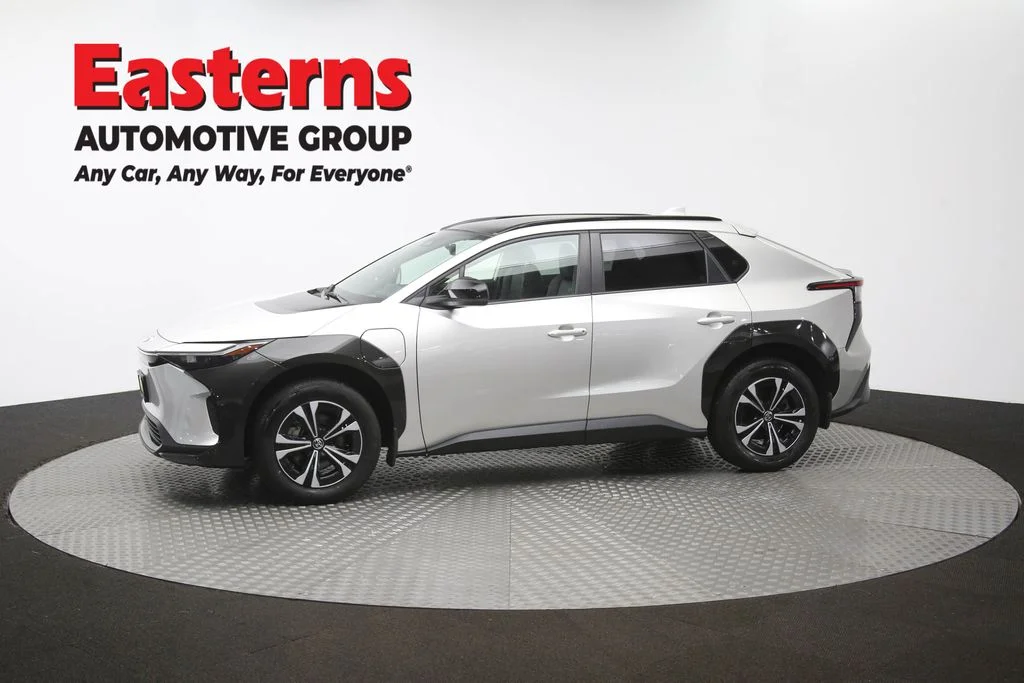 Used 2023 Silver Toyota XLE image 58