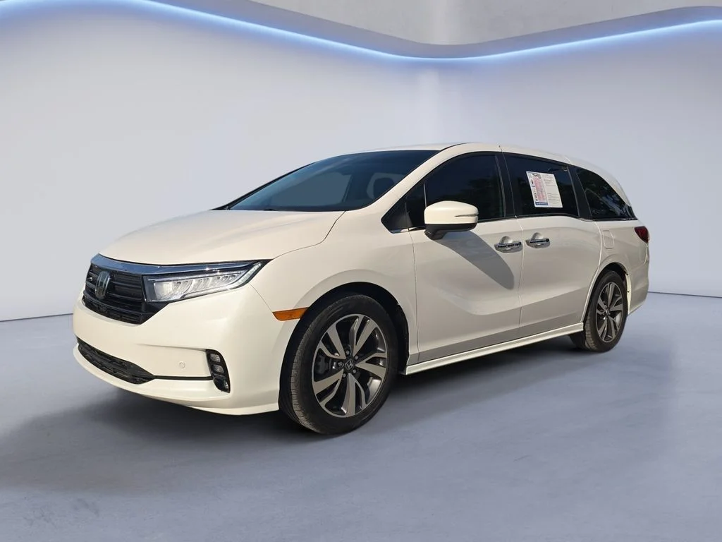 2023 Honda Odyssey Touring's photo