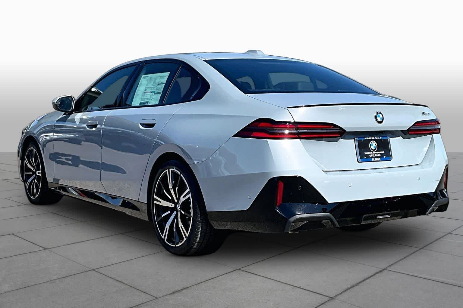 New 2027 Brooklyn Grey Metallic BMW 530i image 12