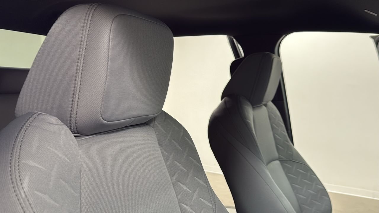 2026 Toyota Tacoma SR5 - Photo 19