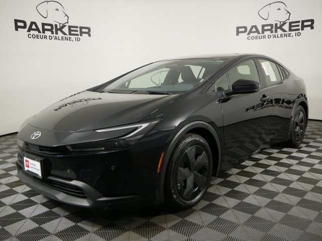 Certified Used 2025 Midnight Black Metallic Toyota LE image 1
