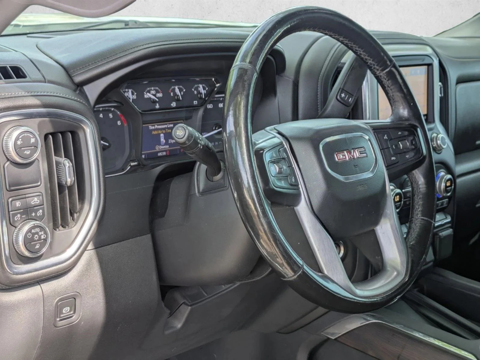 Used 2019 White Frost Tricoat GMC SLT image 3