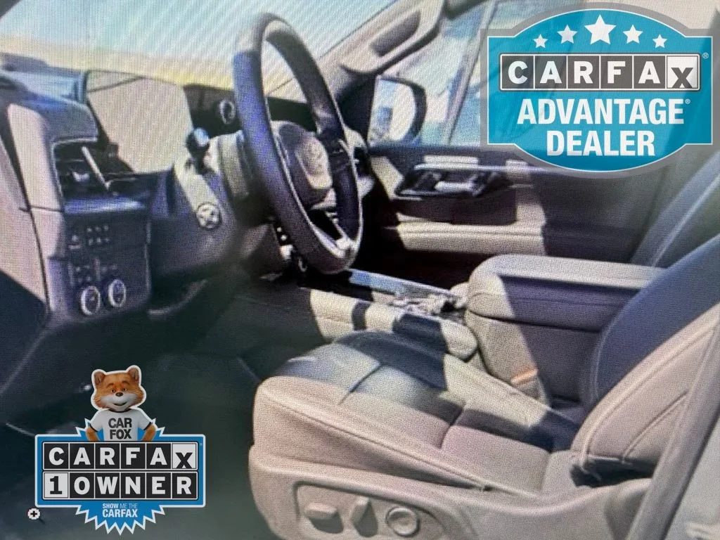 Used 2025 Sterling Gray Metallic Chevrolet Premier image 3