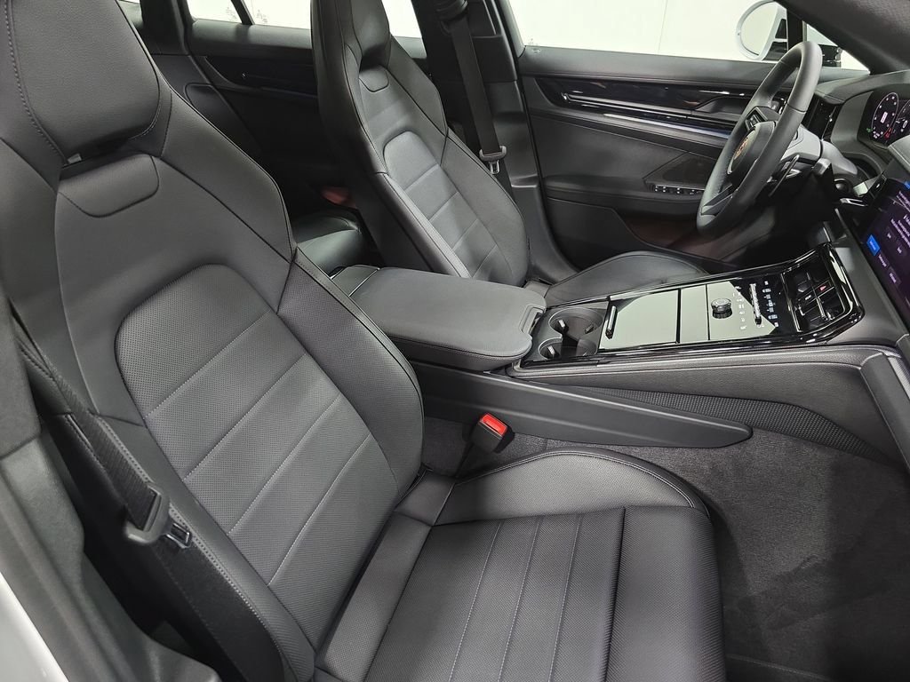 Certified Used 2025 White Porsche  image 26