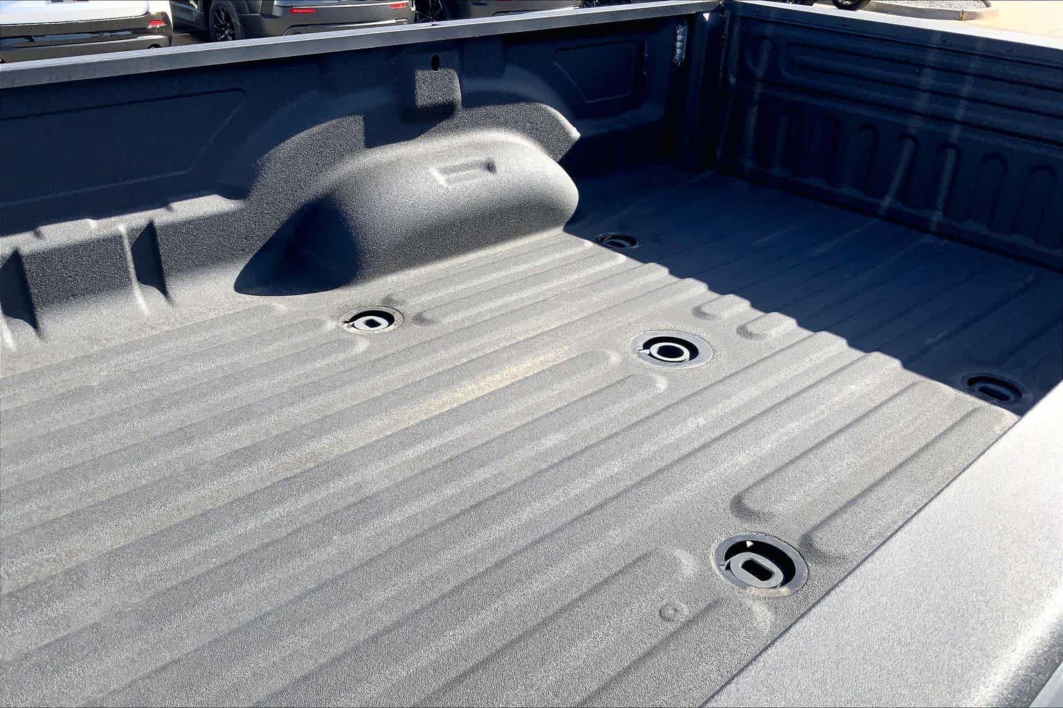 New 2026 Ceramic Gray Clear-Coat Exterior Paint RAM Laramie image 16
