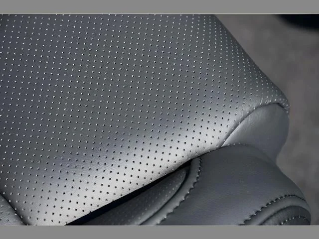 New 2026 CRYSTAL WHITE PEARL Subaru Touring 7-Passenger image 33