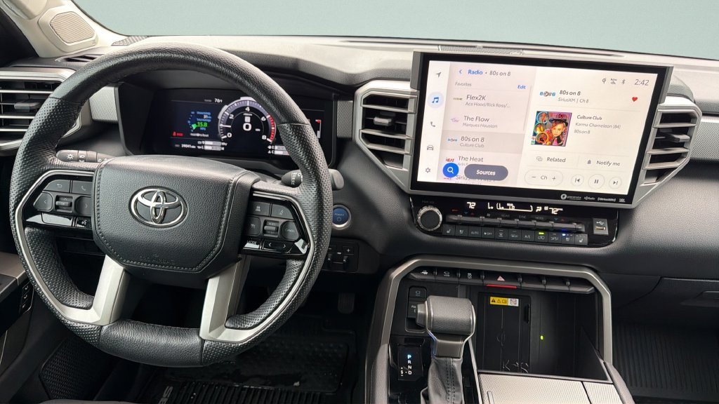 Used 2024  Toyota Limited image 19