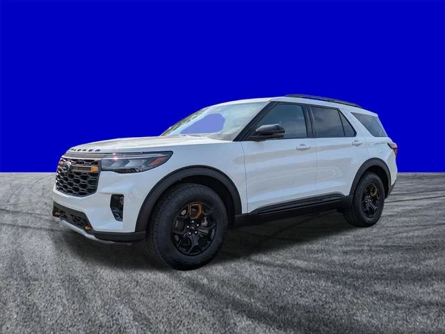 New 2026 Star White Metallic Tri-Coat Ford Tremor® image 8