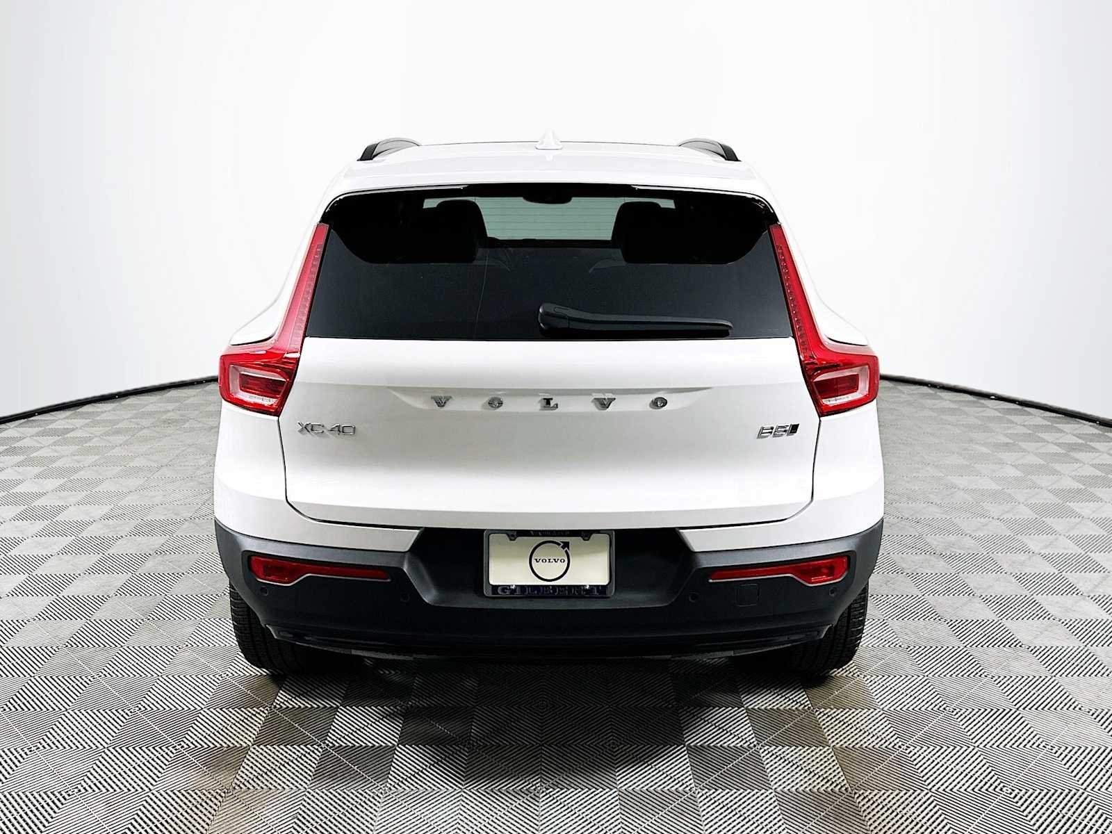 Used 2026 Crystal White Volvo Ultra image 6