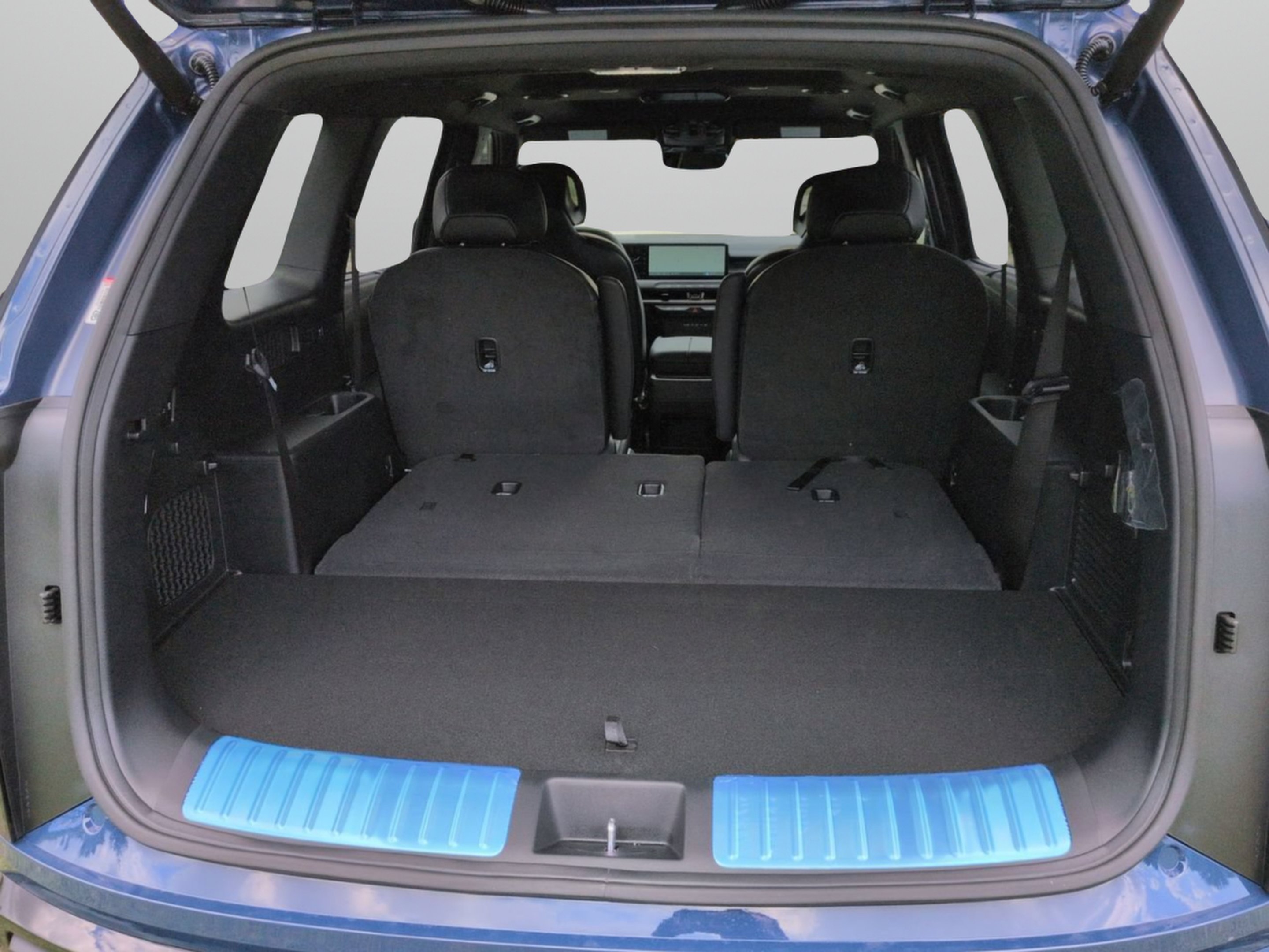 New 2027 Midnight Lake Blue Kia X-LINE SX image 10