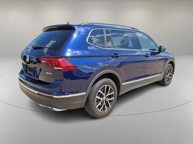 Used 2021 Blue Volkswagen 2.0T SE image 11