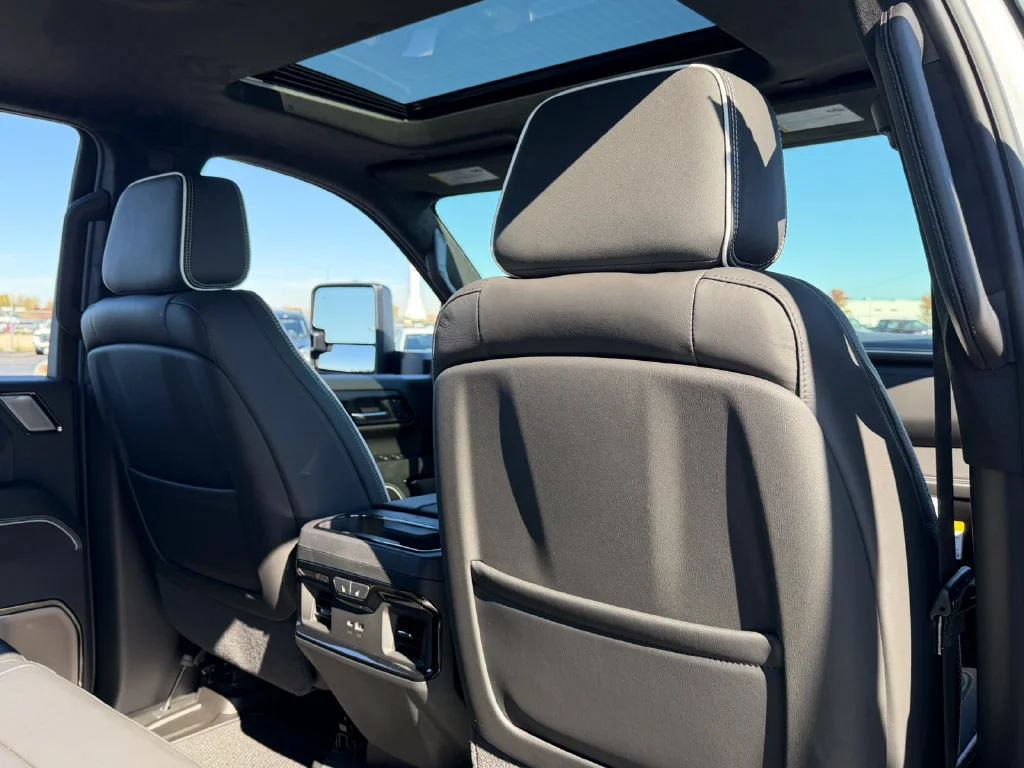 2026 GMC Sierra 2500HD AT4X - Photo 32