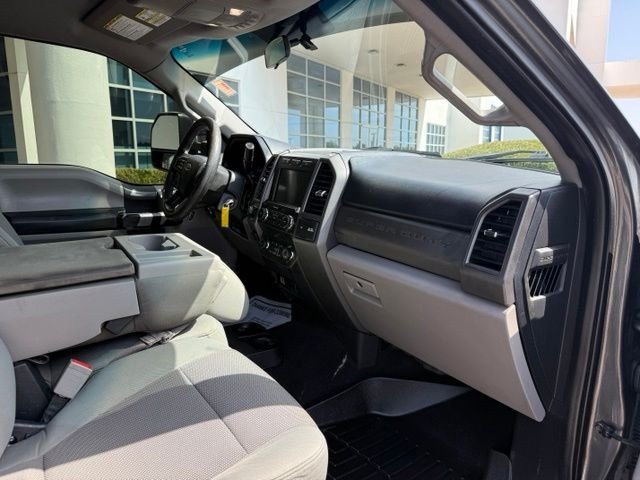 Used 2019 Magnetic Ford XL image 9