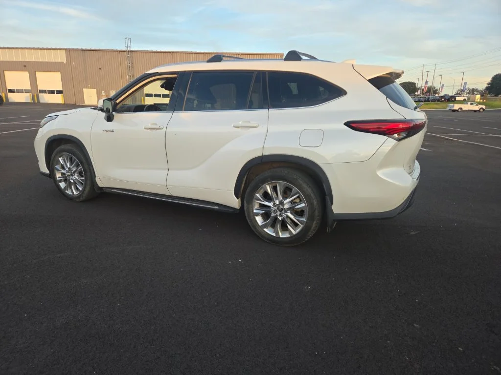 Used 2020 White Toyota Limited image 13
