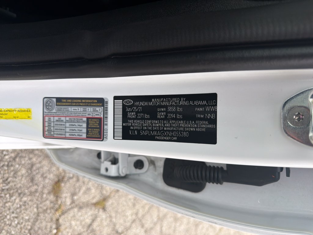 Used 2022 Gray Hyundai SEL image 23
