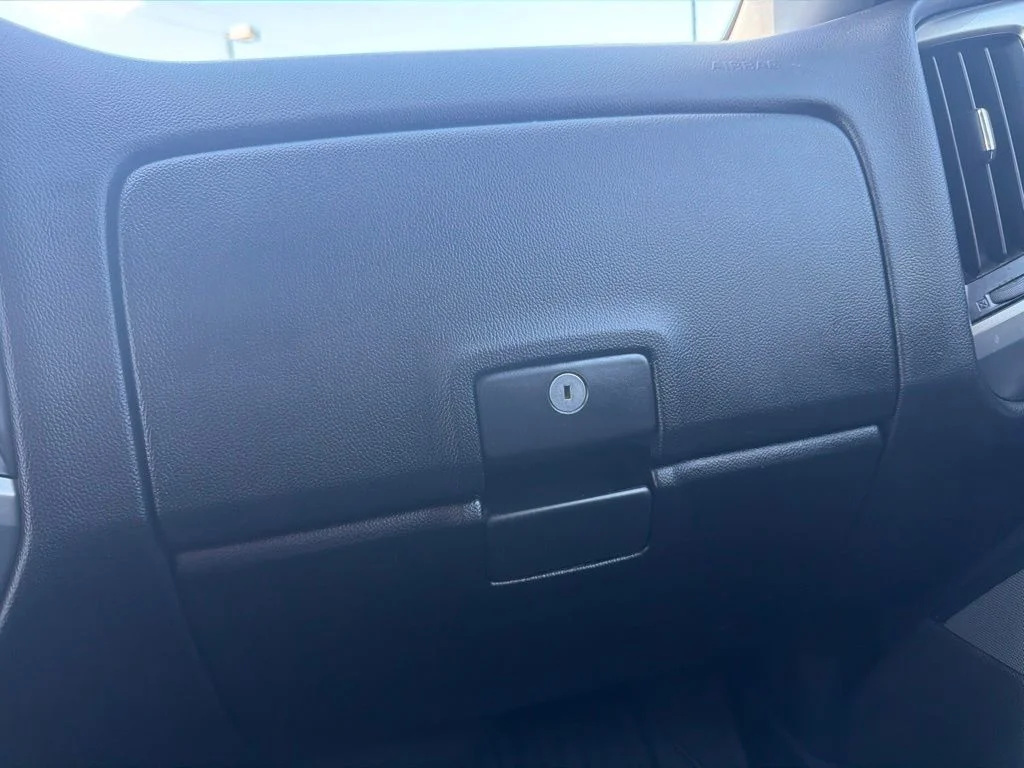 Used 2018 Red Tintcoat Chevrolet LT image 31