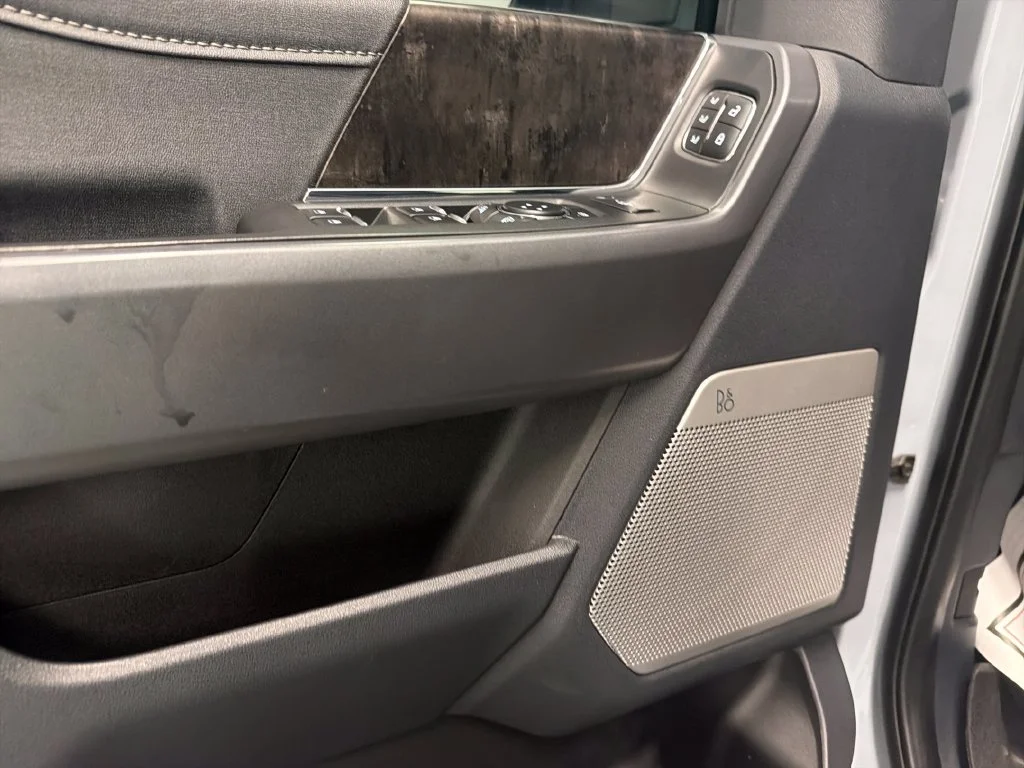 Used 2024 Gray Ford Lariat image 15