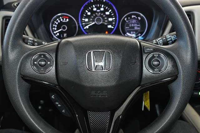 Used 2020 White Honda LX image 30