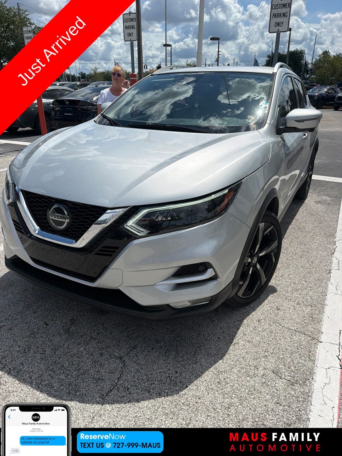 Used 2022 Brilliant Silver Metallic Nissan SL image 1